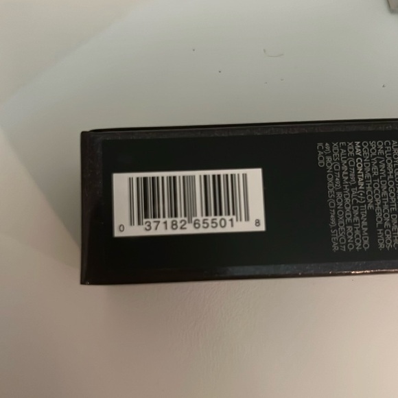 Surratt Surreal Skin Foundation Wand Shade 17 | Warm Brown / Neutral - Picture 8 of 8